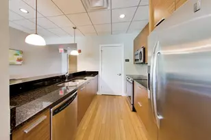 1570 Elmwood Ave, Evanston, IL 60201 - Photo 27