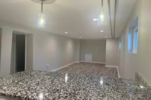 6758 S Karlov Ave, Chicago, IL 60629 - Photo 9