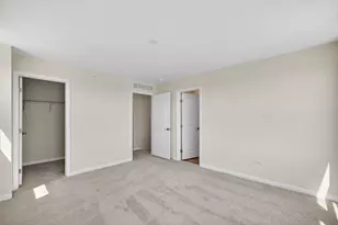 2635 Lohan Wy, Hoffman Estates, IL 60192 - Photo 15