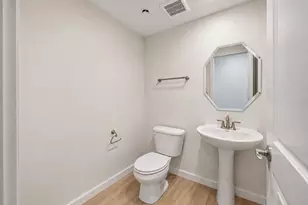 2635 Lohan Wy, Hoffman Estates, IL 60192 - Photo 13