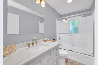 512 N Westlawn Avenue, Aurora, IL 60506 - Photo 17