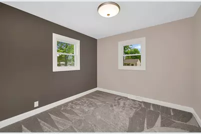 512 N Westlawn Avenue, Aurora, IL 60506 - Photo 15