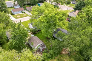 512 N Westlawn Ave, Aurora, IL 60506 - Photo 27