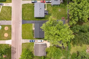 512 N Westlawn Ave, Aurora, IL 60506 - Photo 29