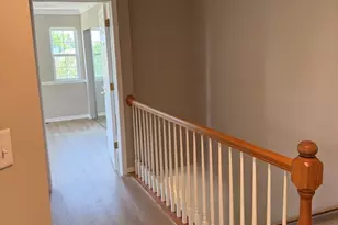 955 Emerald Dr, Pingree Grove, IL 60140 - Photo 9