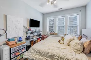 4035 N Mozart St, Chicago, IL 60618 - Photo 15