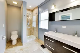 3526 W McLean Ave, Chicago, IL 60647 - Photo 25