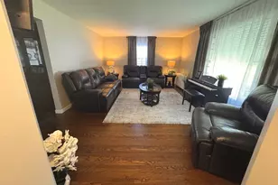 1314 S Cora St, Des Plaines, IL 60018 - Photo 5