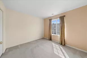 35 Thomas Ct, Grayslake, IL 60030 - Photo 13