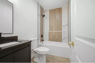 645 E Calhoun Street, Woodstock, IL 60098 - Photo 19