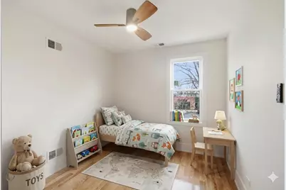 645 E Calhoun Street, Woodstock, IL 60098 - Photo 13