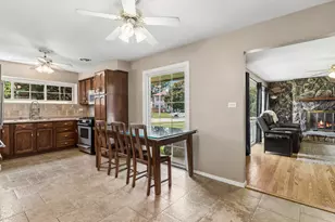 7314 Foster St, Morton Grove, IL 60053 - Photo 9