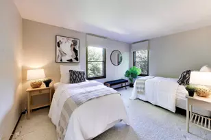 1860 Eastwood Ave, Highland Park, IL 60035 - Photo 37