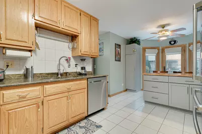 11733 Seagull Lane, Palos Heights, IL 60463 - Photo 9