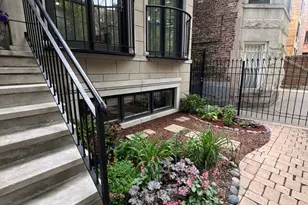 2635 W Iowa St, Chicago, IL 60622 - Photo 3