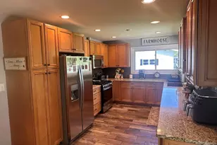 1006 Forest Dr, Elgin, IL 60123 - Photo 5