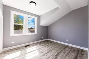 4900 S Laramie Ave, Chicago, IL 60638 - Photo 11
