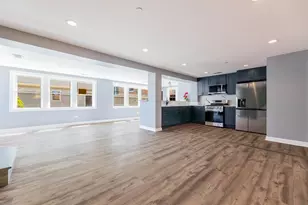 4900 S Laramie Ave, Chicago, IL 60638 - Photo 3