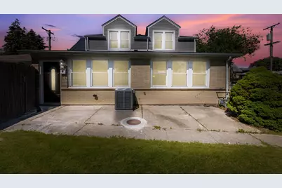 4900 S Laramie Avenue, Chicago, IL 60638 - Photo 1