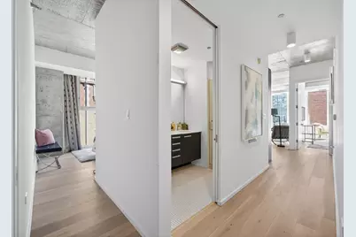 550 N St Clair Street #1501, Chicago, IL 60611 - Photo 17