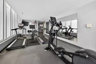 550 N St Clair St, Chicago, IL 60611 - Photo 27