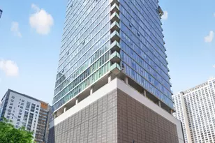 550 N St Clair St, Chicago, IL 60611 - Photo 1