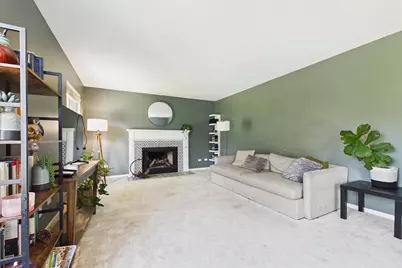 2749 Stuart Kaplan Drive, Aurora, IL 60503 - Photo 13