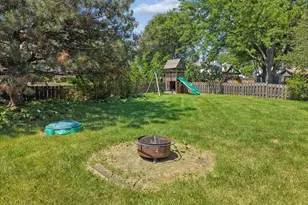 2749 Stuart Kaplan Dr, Aurora, IL 60503 - Photo 25
