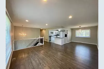 168 Farm Gate Lane, Bolingbrook, IL 60440 - Photo 3