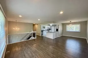 168 Farm Gate Ln, Bolingbrook, IL 60440 - Photo 3
