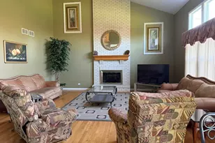 15N805 Pheasant Field Ln, Hampshire, IL 60140 - Photo 13