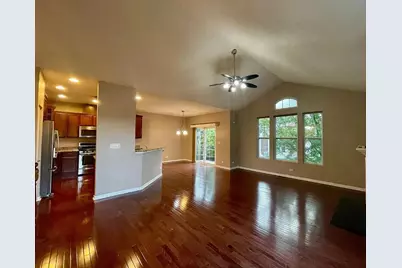 526 Grosvenor Lane #526, Aurora, IL 60504 - Photo 5