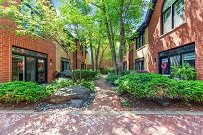 1801 W Diversey Parkway #14, Chicago, IL 60614 - Photo 1