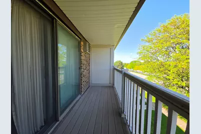 225 Gregory Street #10, Aurora, IL 60504 - Photo 9