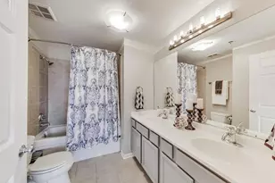 400 W Ontario St, Chicago, IL 60654 - Photo 11