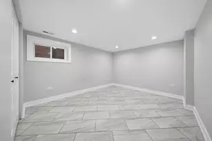 9829 S Claremont Ave, Chicago, IL 60643 - Photo 21