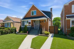 9829 S Claremont Ave, Chicago, IL 60643 - Photo 1