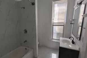 1362 N Bosworth Ave, Chicago, IL 60642 - Photo 7