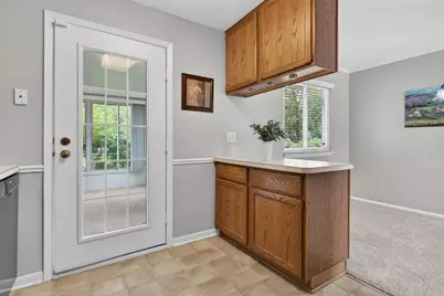 100 Shady Lane, Bolingbrook, IL 60440 - Photo 11
