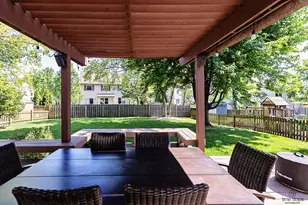 335 Wentworth Ln, Bartlett, IL 60103 - Photo 41