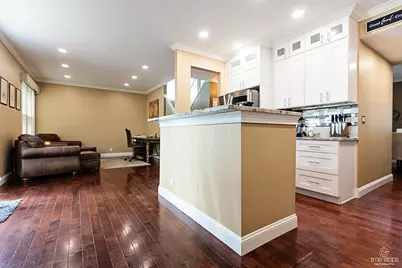 335 Wentworth Lane, Bartlett, IL 60103 - Photo 17