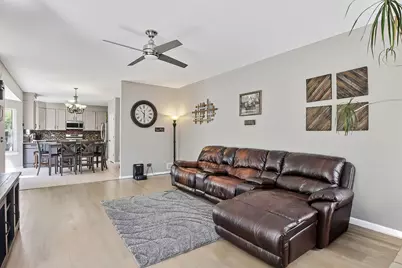 4809 Joyce Lane, McHenry, IL 60050 - Photo 15