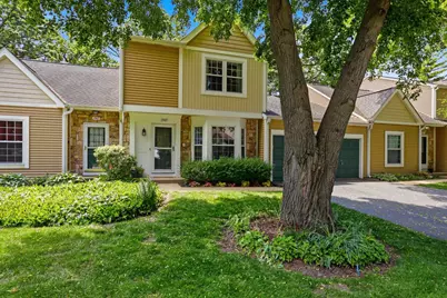 1945 Ozark Parkway, Algonquin, IL 60102 - Photo 1