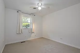 1624 W Weathersfield Way, Schaumburg, IL 60193 - Photo 13