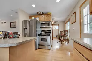 4820 S Lotus Ave, Chicago, IL 60638 - Photo 7