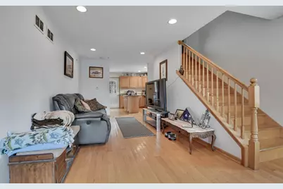 4820 S Lotus Avenue, Chicago, IL 60638 - Photo 3