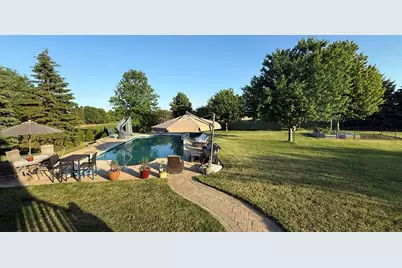 2211 Golden Rod Lane, Johnsburg, IL 60051 - Photo 3