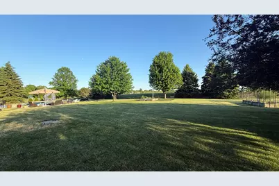 2211 Golden Rod Lane, Johnsburg, IL 60051 - Photo 5