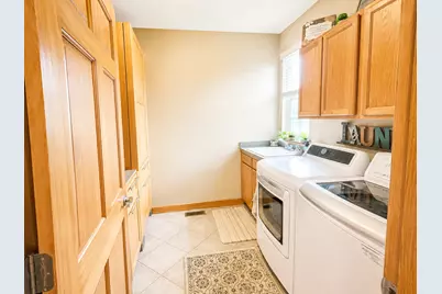 2211 Golden Rod Lane, Johnsburg, IL 60051 - Photo 25