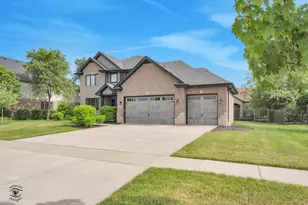 1973 Edgeview Dr, New Lenox, IL 60451 - Photo 3